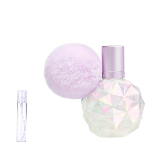 Ariana Grande Moonlight Eau de Parfum for Women - premium fragrance for sophisticated tastes.