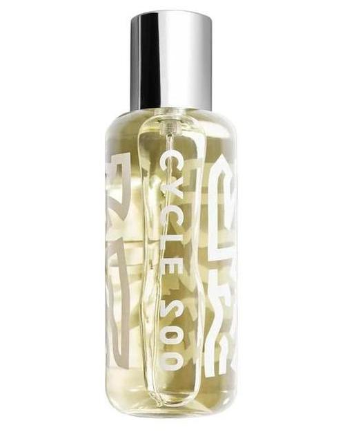 Maison Violet Cycle 002 - premium fragrance for sophisticated tastes.