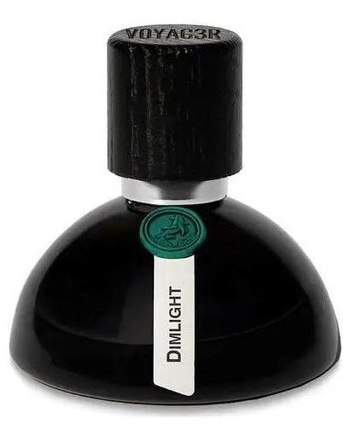 Voyager Dimlight - premium fragrance for sophisticated tastes.
