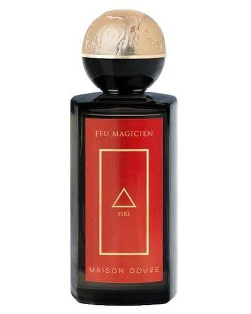 Maison Douze Feu Magicien - premium fragrance for sophisticated tastes.
