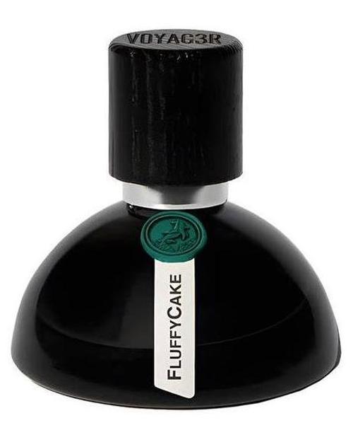 Voyager Fluffy Cake - premium fragrance for sophisticated tastes.