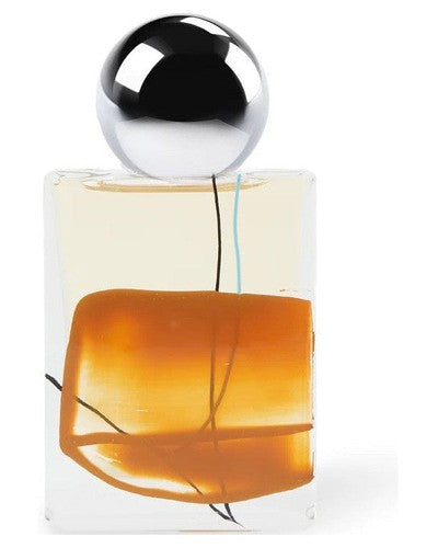 La Folie a Plusieurs Norwegian Wood - premium fragrance for sophisticated tastes.