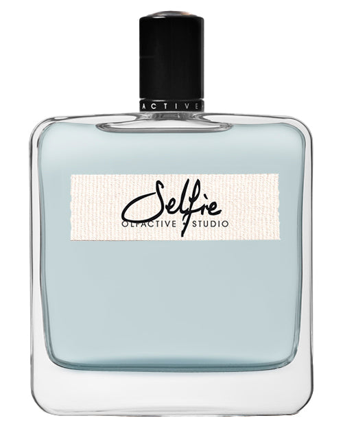 Olfactive Studio Selfie - premium fragrance for sophisticated tastes.