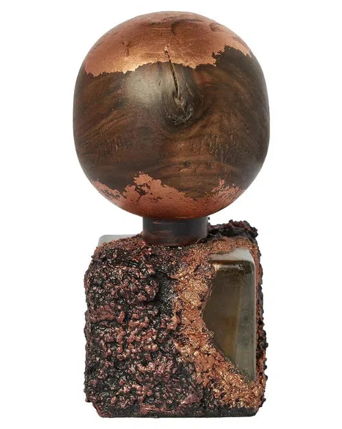 Adi Ale Van .U.M.B.R.E. - premium fragrance for sophisticated tastes.