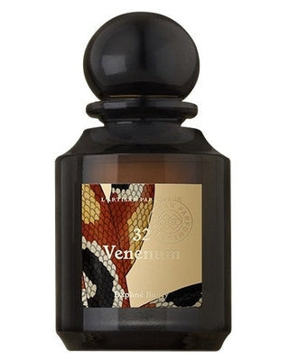 L'Artisan Parfumeur Venenum 32 - premium fragrance for sophisticated tastes.