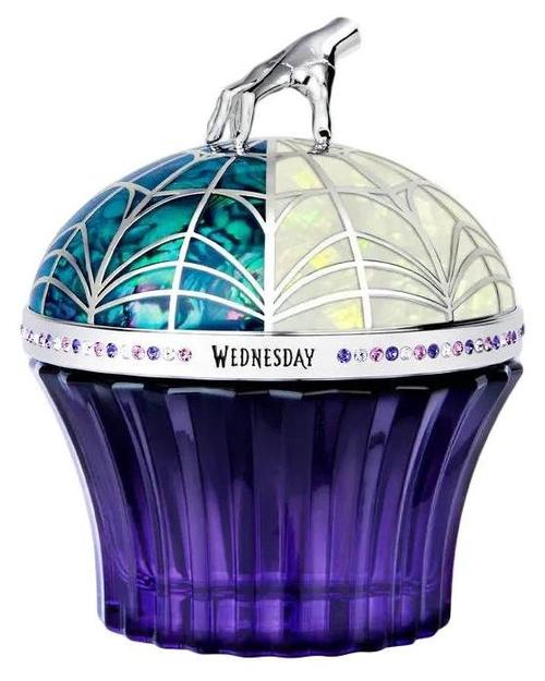 House of Sillage Wednesday - premium fragrance for sophisticated tastes.