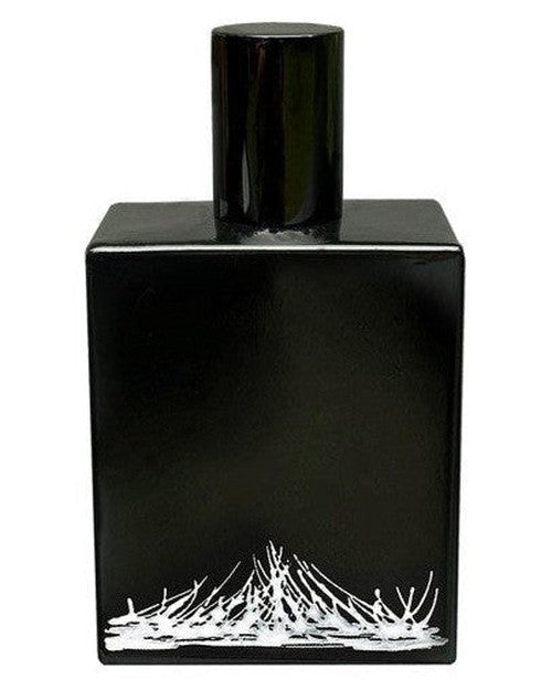 Space Fluid Whispering Fields - premium fragrance for sophisticated tastes.