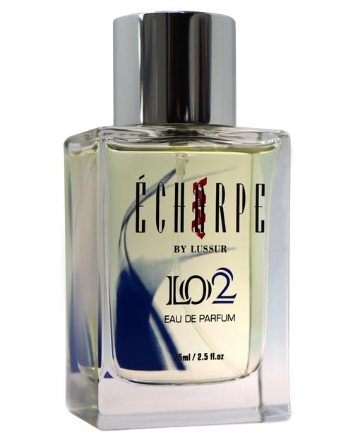 Lussur L02 - premium fragrance for sophisticated tastes.